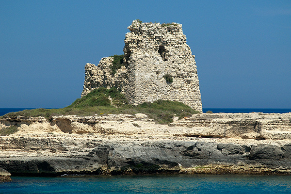 Torre di Roca Vecchia, Italia Nostra chiede il vincolo di tutela