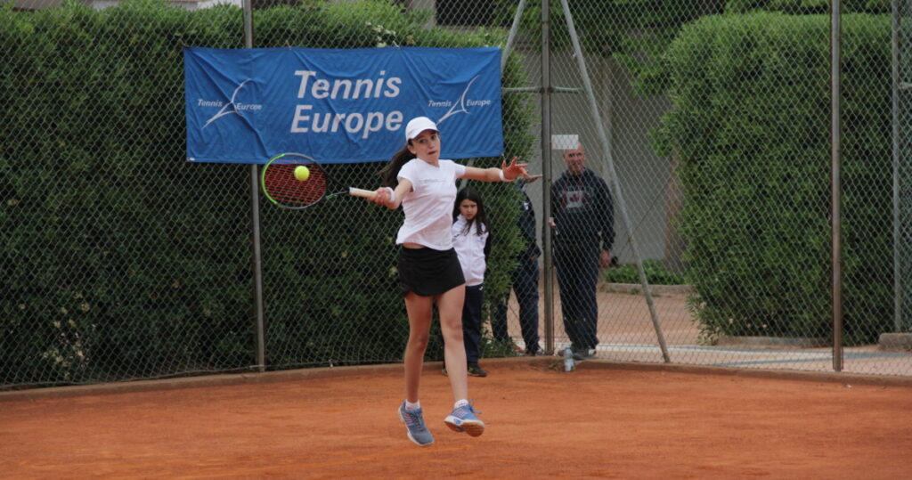 Casalino Ludovica XIMG_2573 (1) tennis