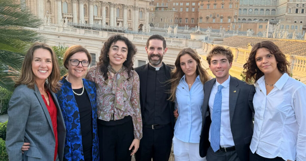 Due studentesse salentine protagoniste al Summit Globale sull’Intelligenza Artificiale in Vaticano